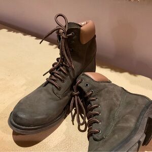 Steve Madden Olive Green “Parley” Boots EUC
